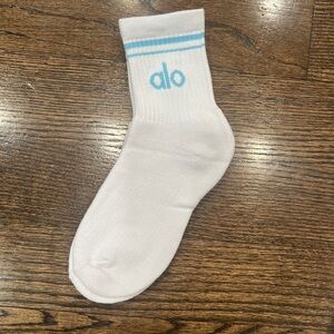 Alo Throwback socks 1 pair brand new